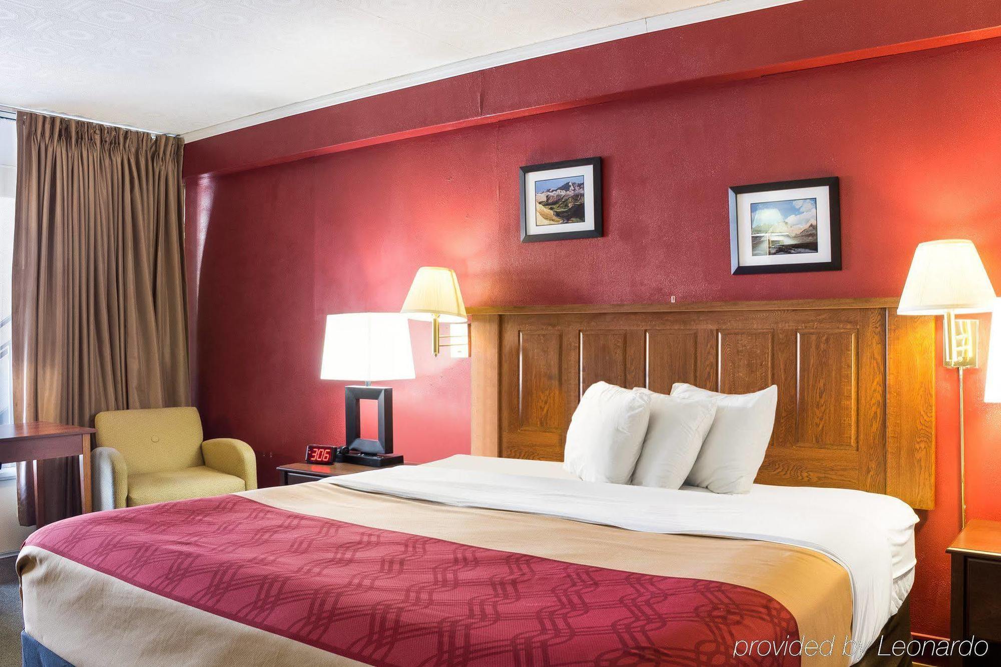 Econo Lodge Wall Exterior foto