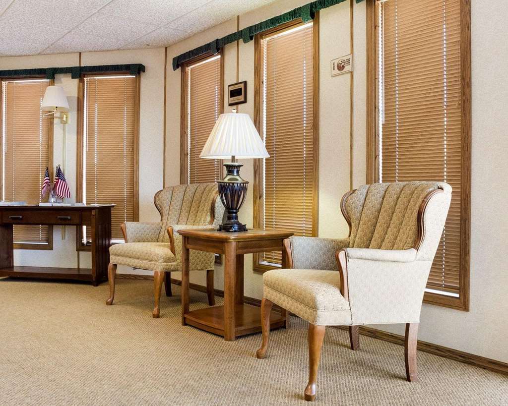 Econo Lodge Wall Interior foto